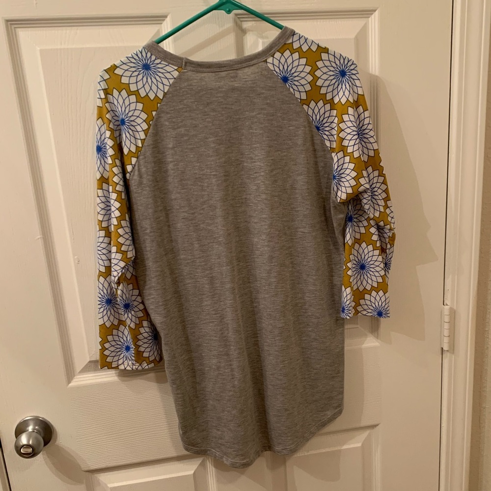 LuLaRoe Randy - Picture 2 of 4
